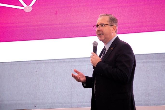 150722 ENRIQUE GODINEZ 1